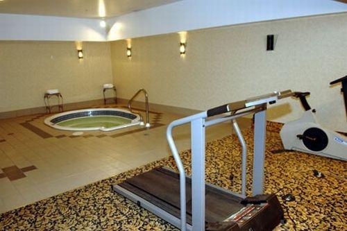 Lakeview Inns & Suites - Гінтон Зручності фото