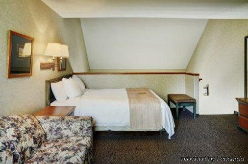 Lakeview Inns & Suites - Гінтон Екстер'єр фото